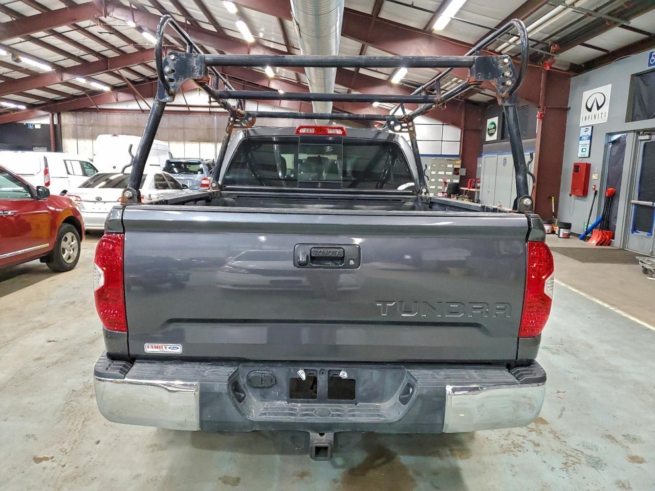 2016 Toyota Tundra Double Cab Sr - Фото 6