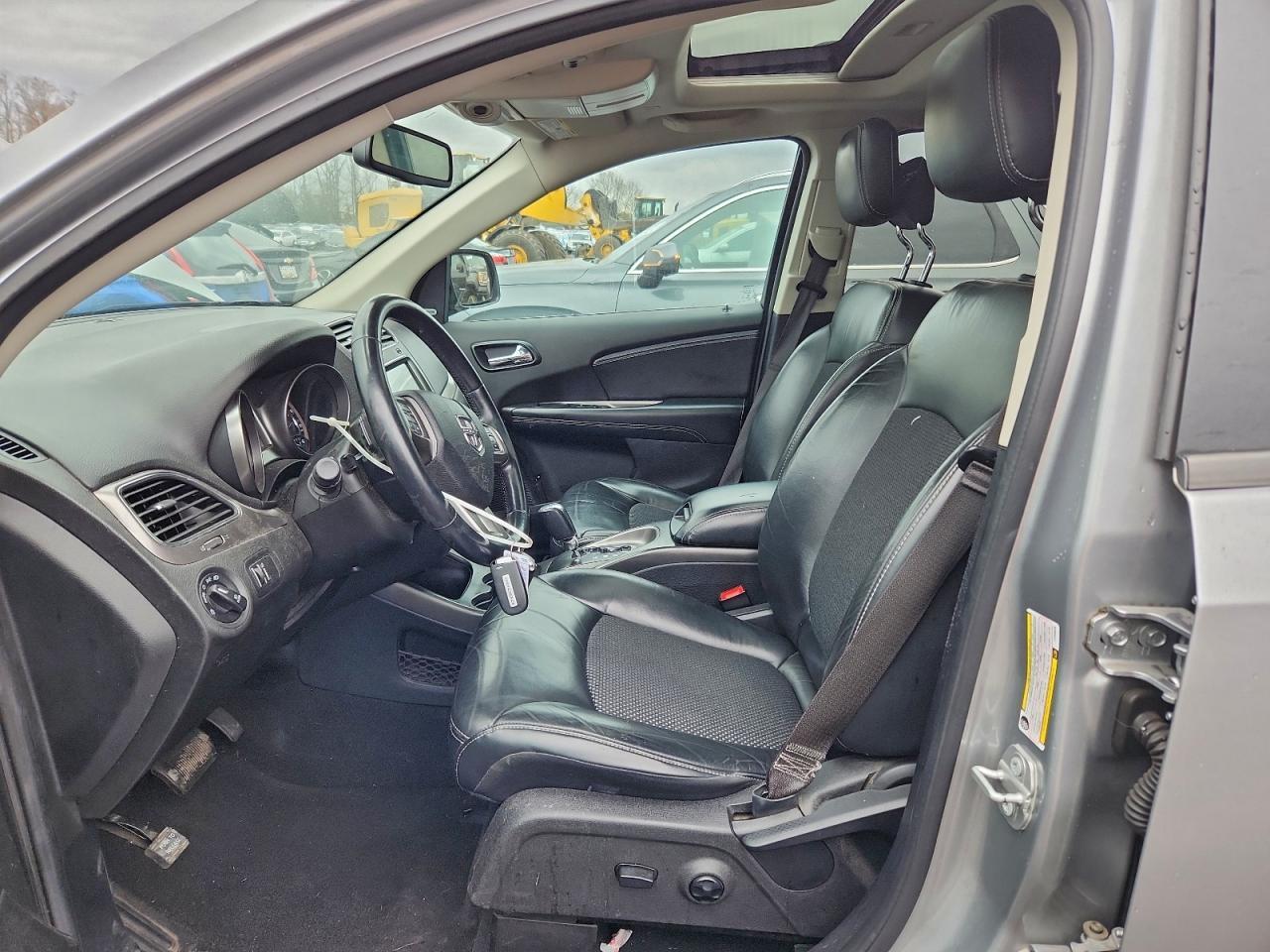 2020 Dodge Journey Crossroad - Image 7