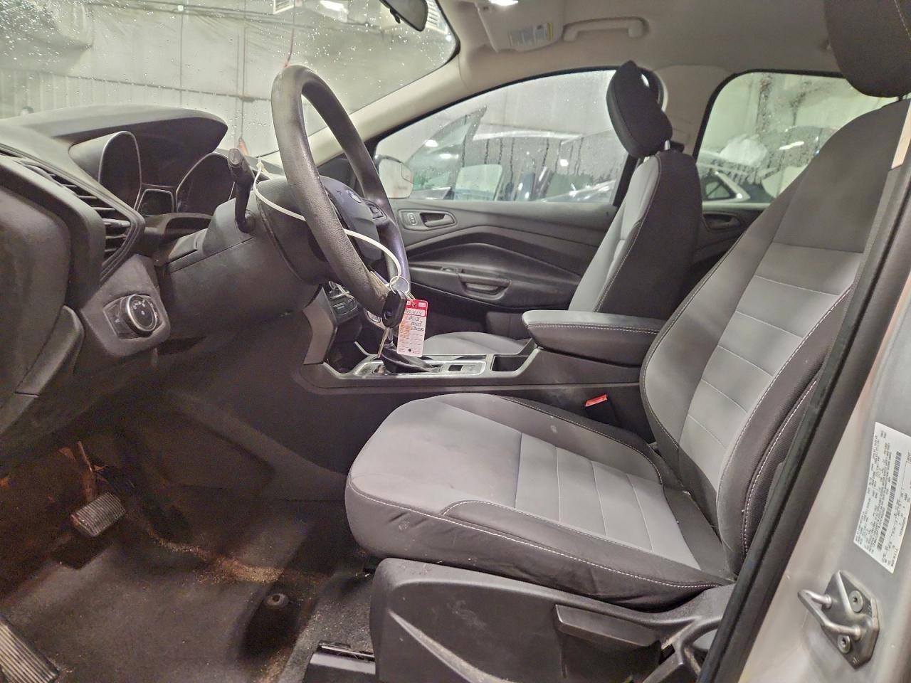 2018 Ford Escape S - Фото 7