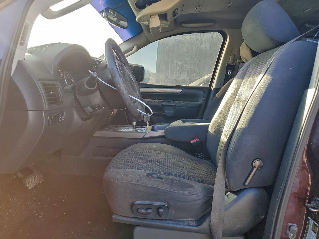 2014 Nissan Armada Sv - Фото 7