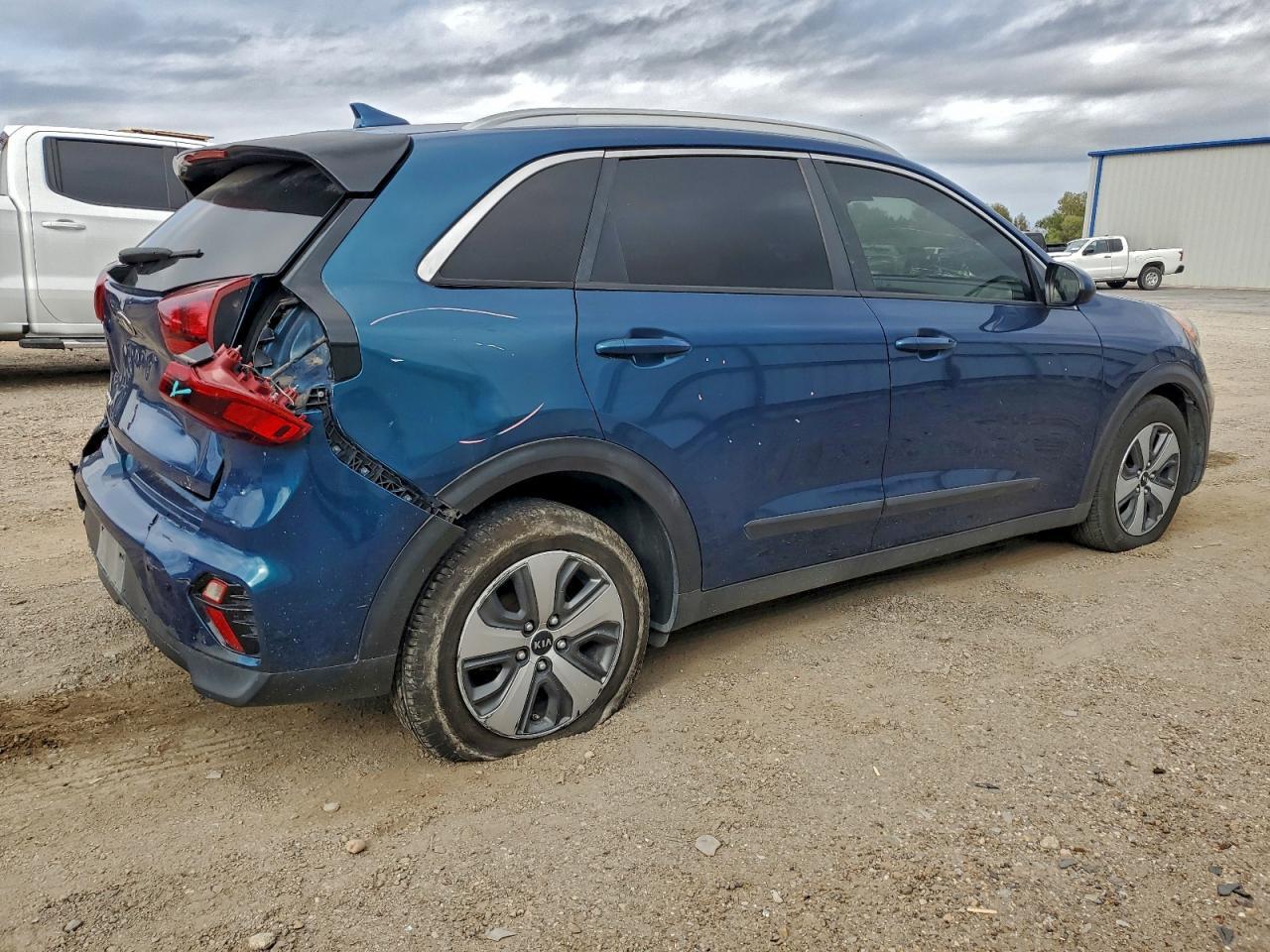 2020 Kia Niro Lx - Фото 3