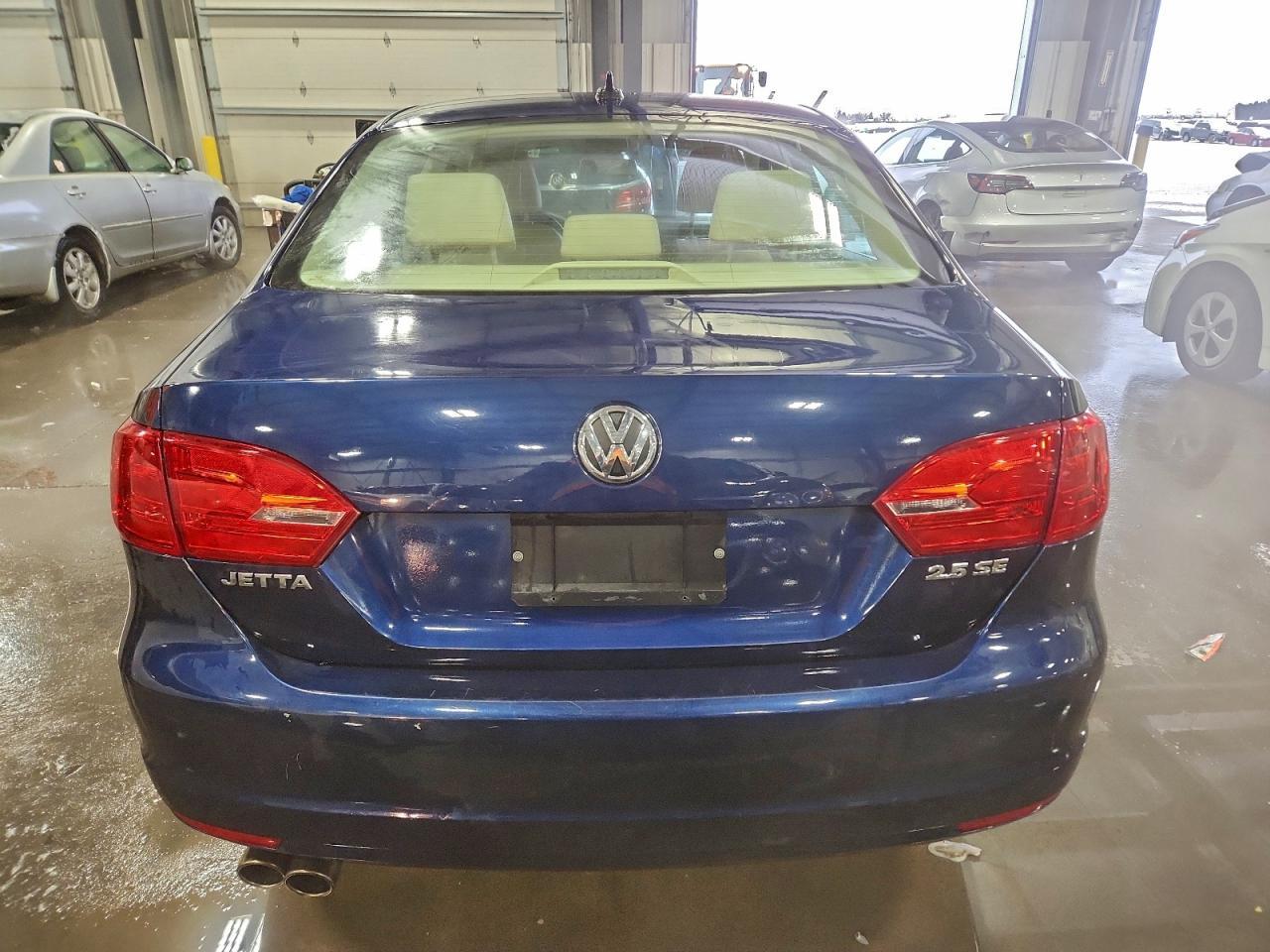 2011 Volkswagen Jetta Se - Фото 6