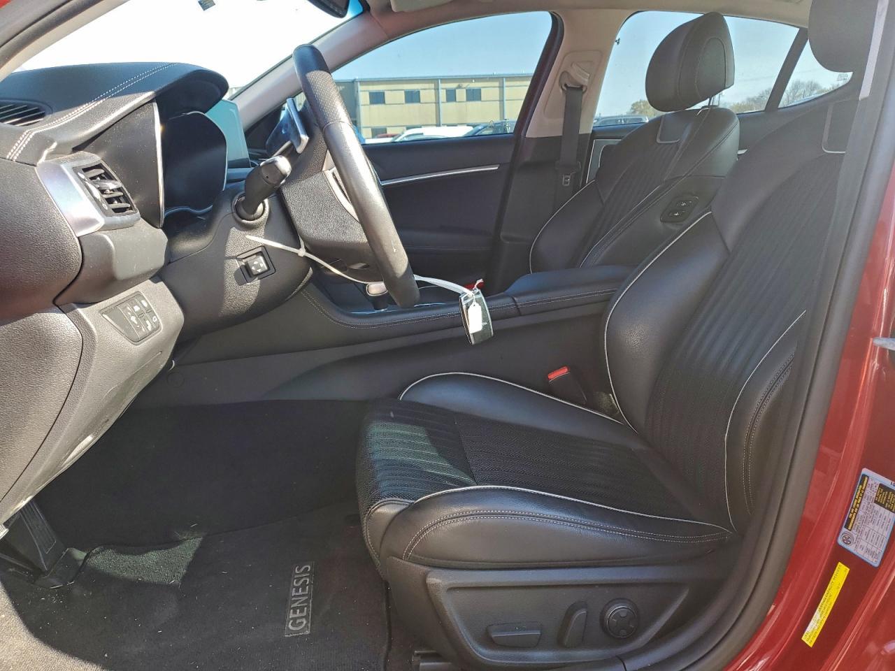 2021 Genesis G70 Elite - Фото 7