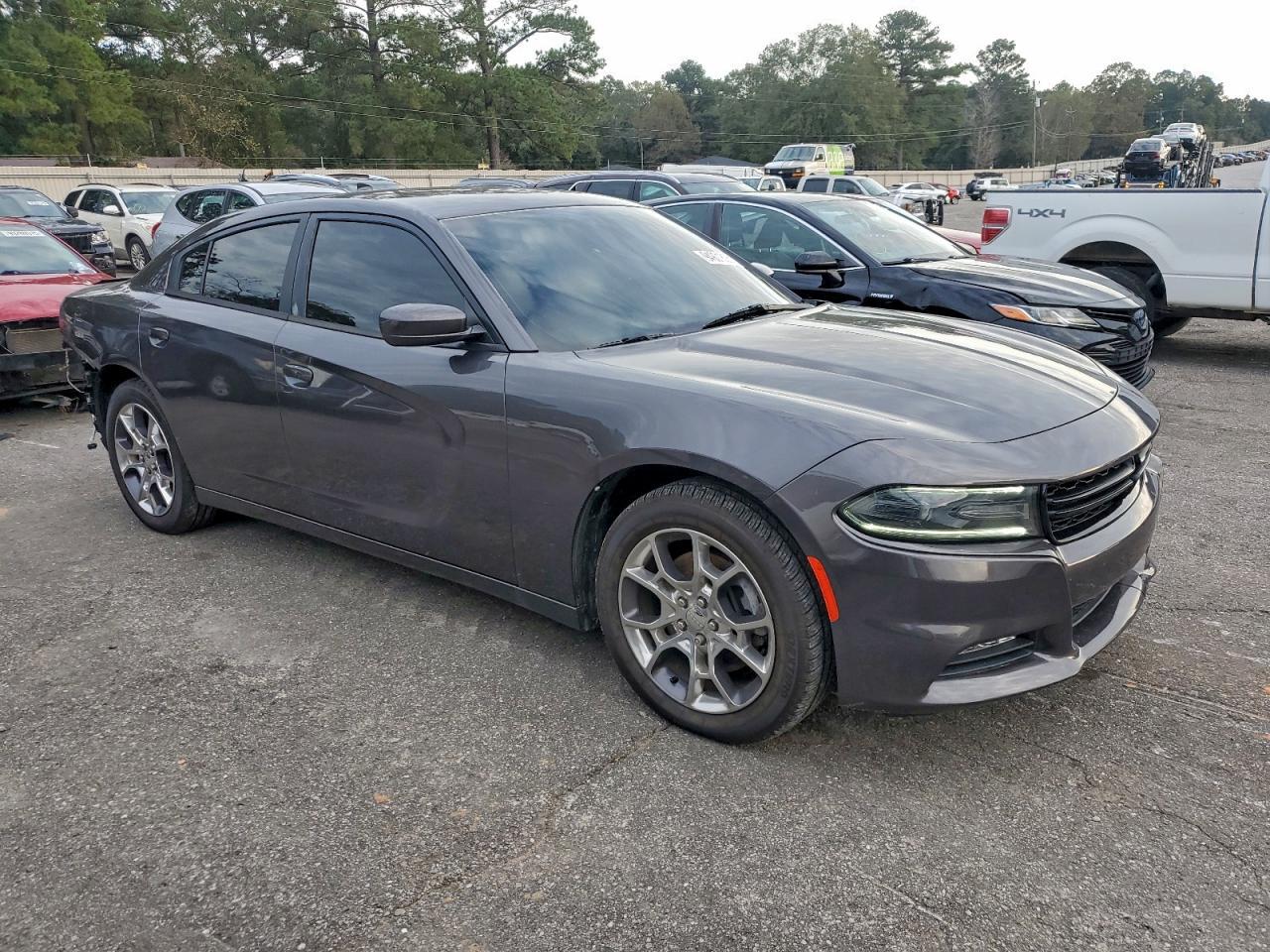 2016 Dodge Charger Sxt - Image 4