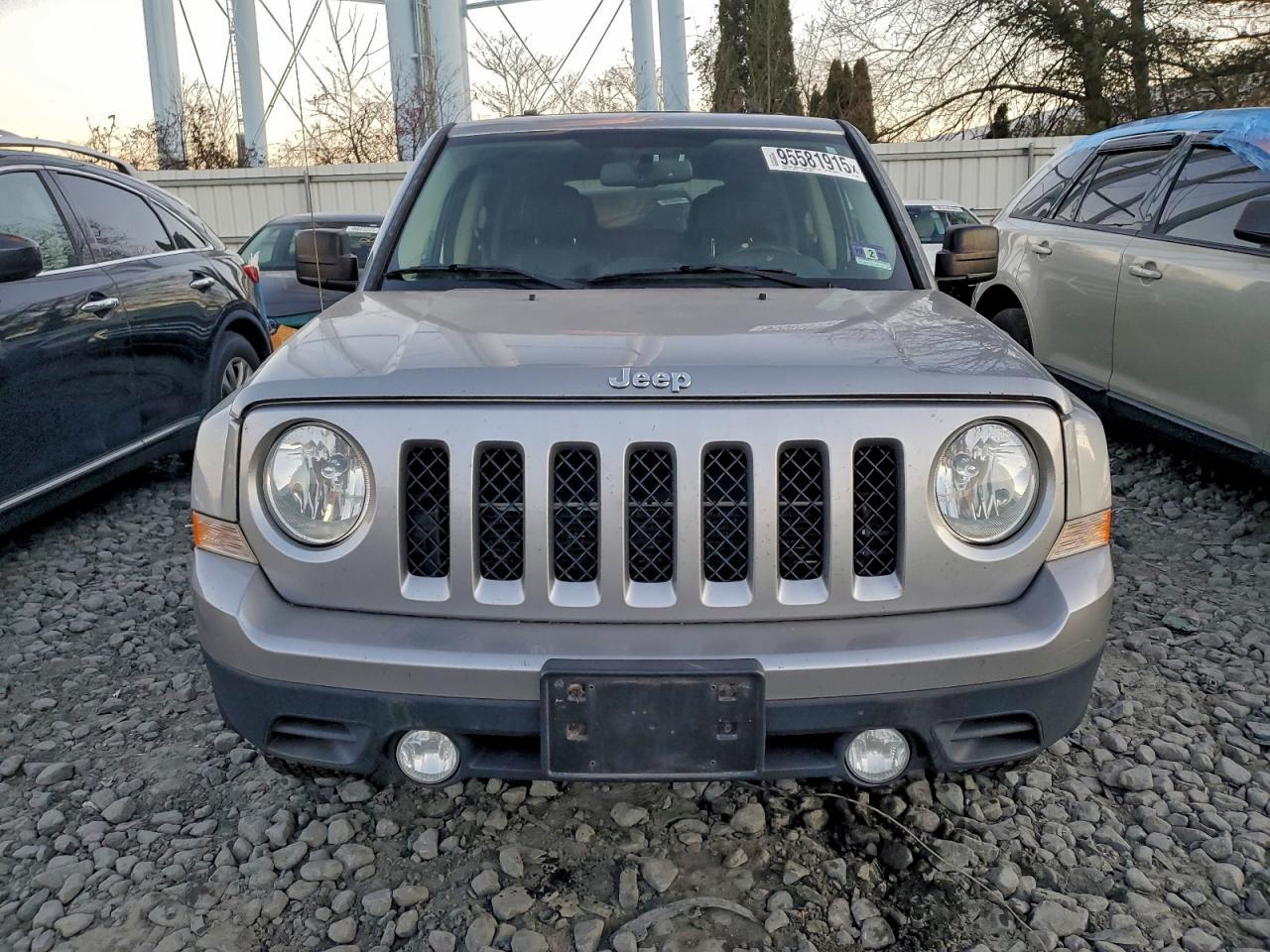 2015 Jeep Patriot Latitude - Фото 5