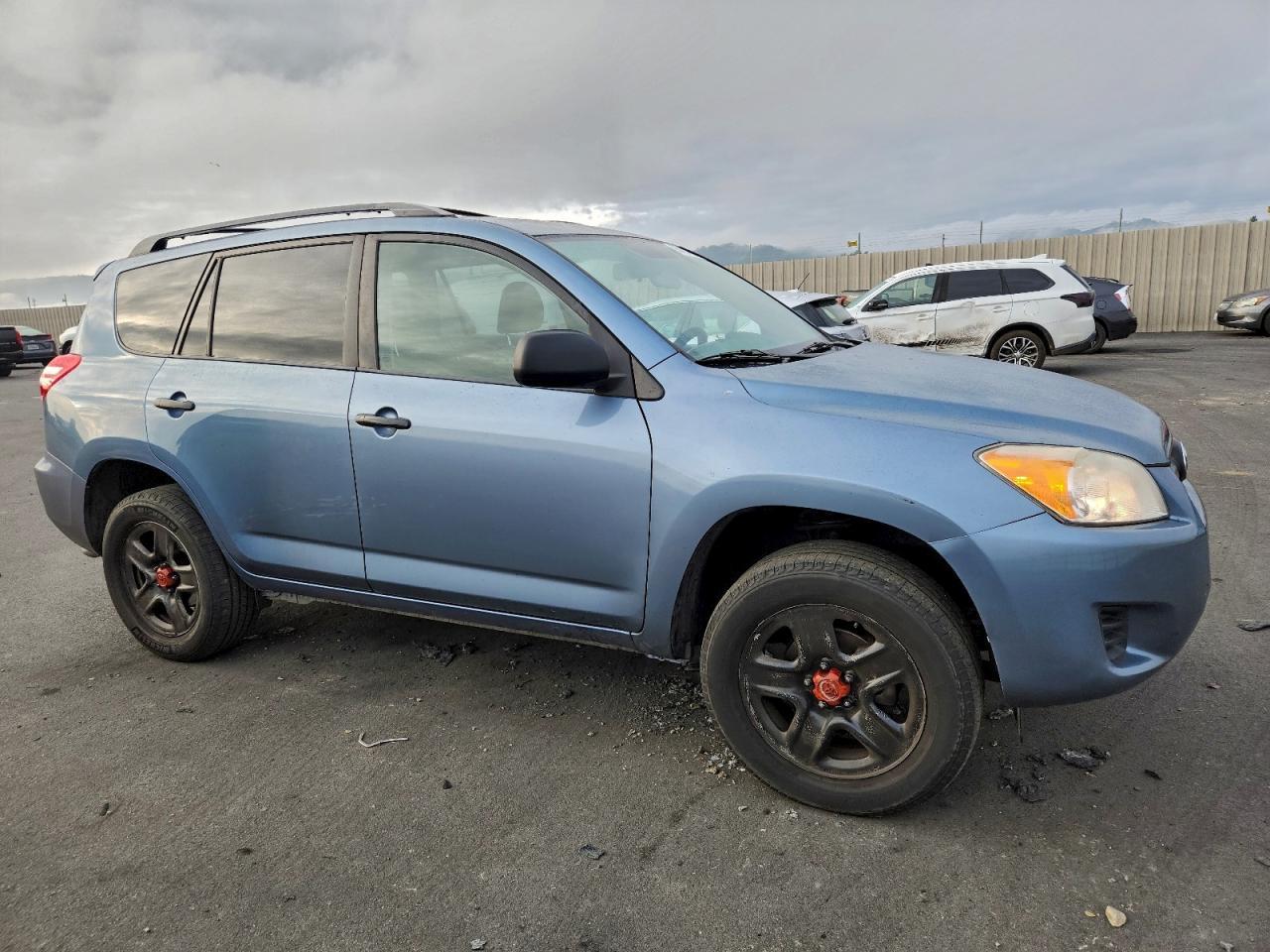 2011 Toyota Rav4 - Image 4