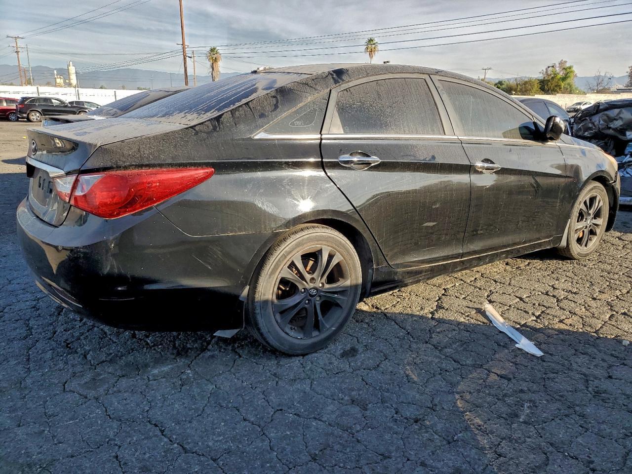 2013 Hyundai Sonata Limited - Фото 3