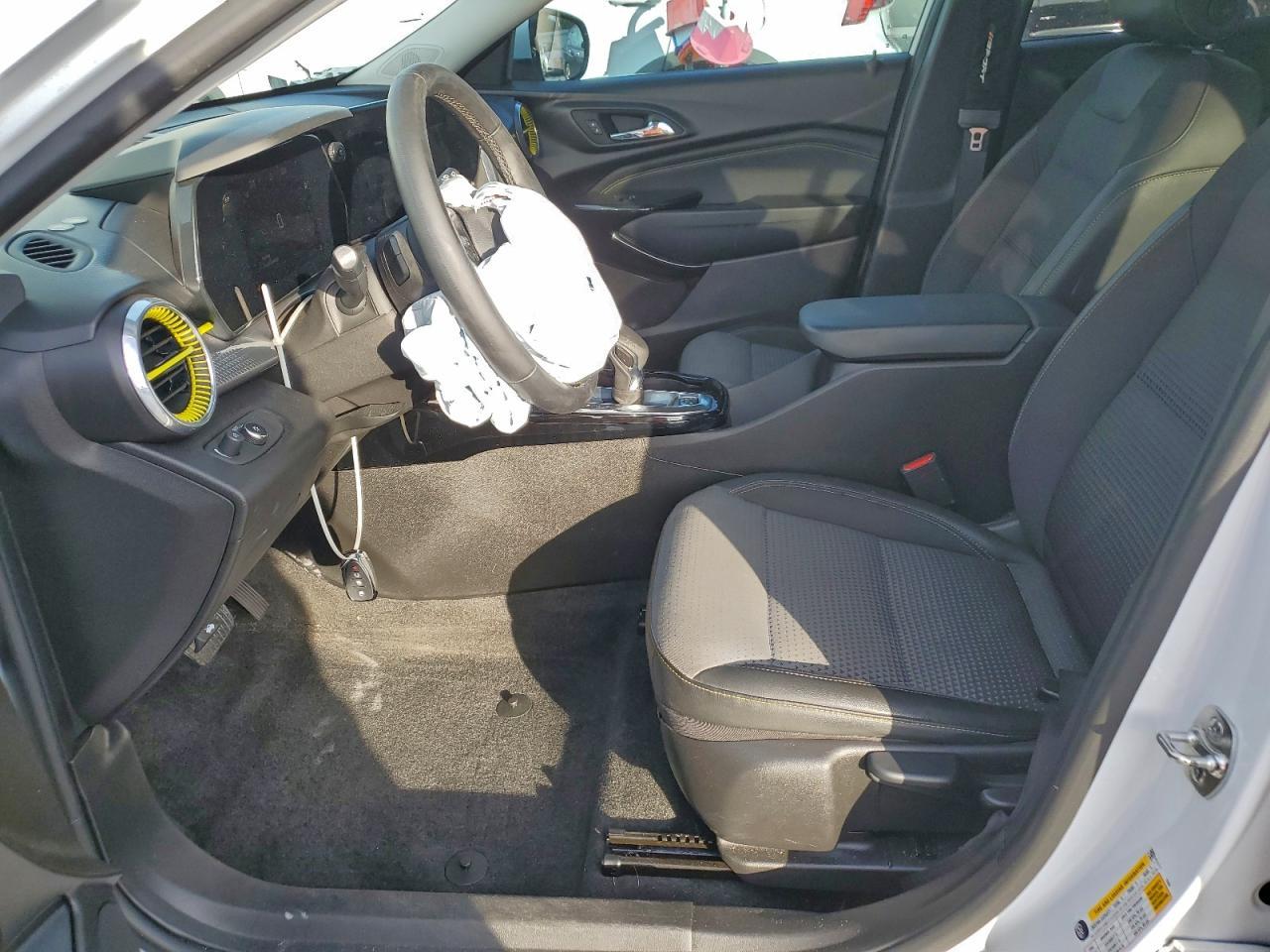 2025 Chevrolet Trax 1Lt - Фото 7