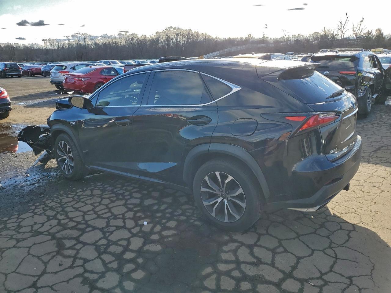2017 Lexus Nx200T - Фото 2