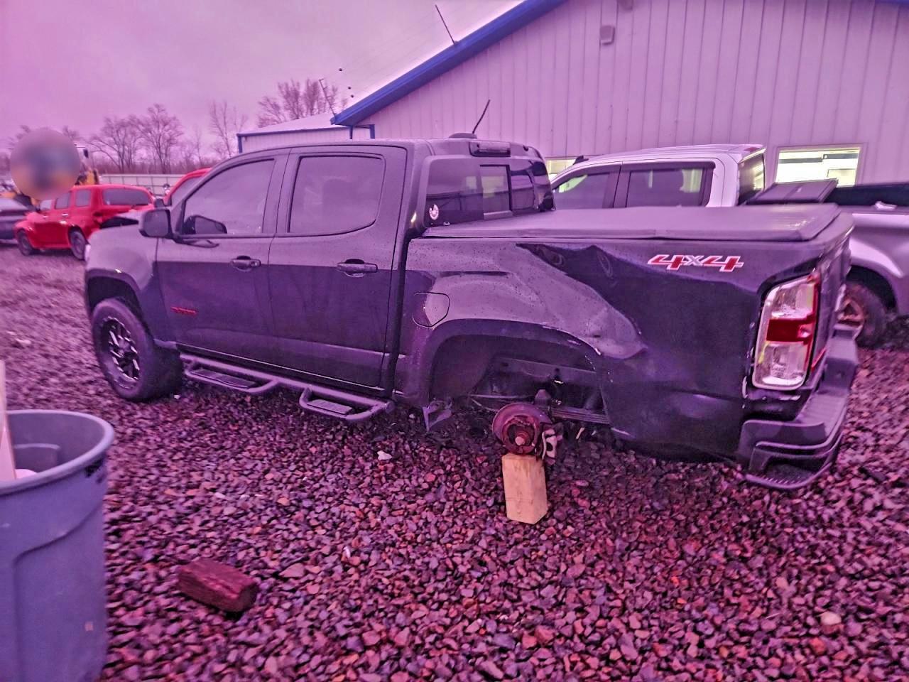 2016 Chevrolet Colorado Lt - Image 2