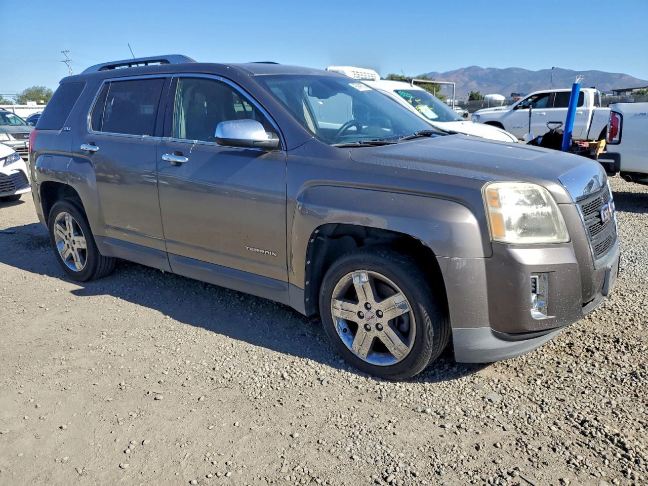 2012 GMC Terrain Slt - Image 4