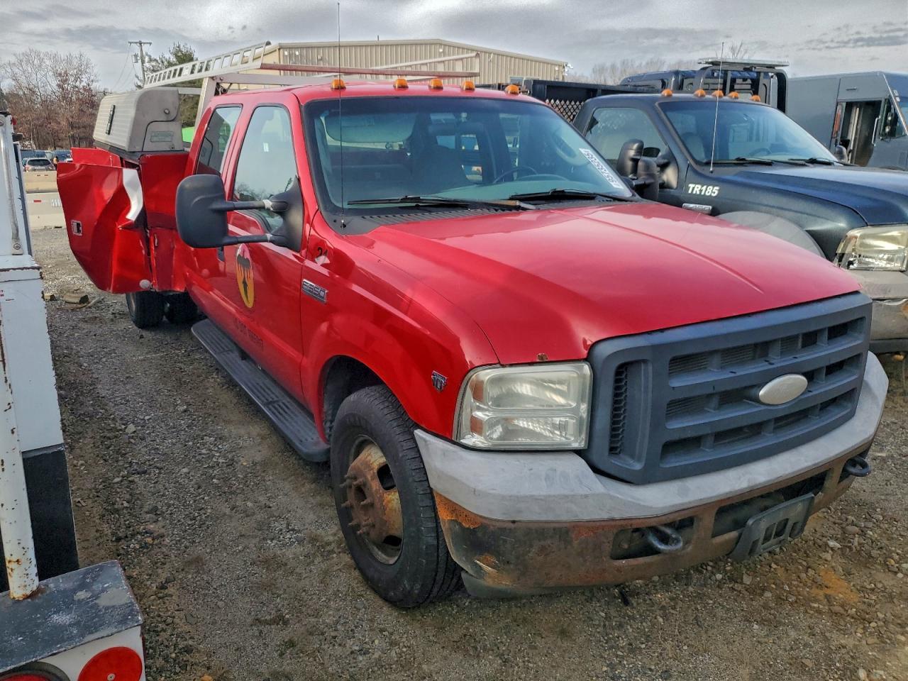 2007 Ford F350 Super Duty Utility / Service Truck - Фото 4