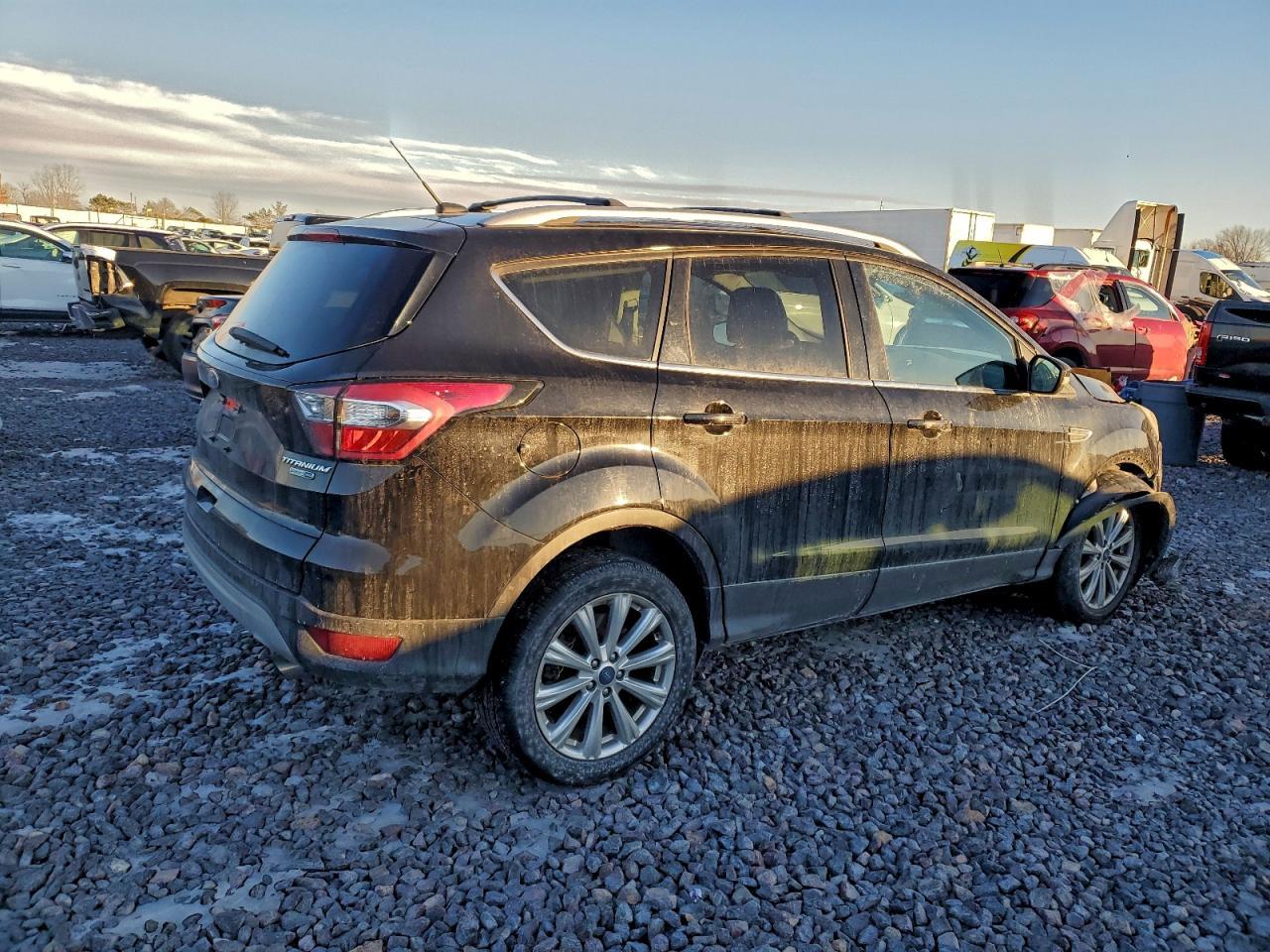 2017 Ford Escape Titanium - Image 3