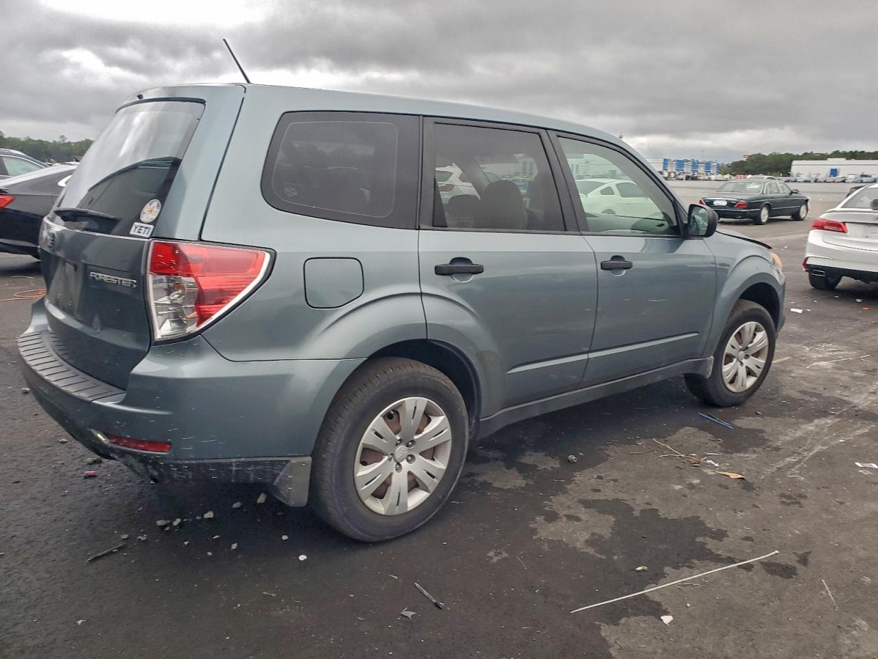 2009 Subaru Forester 2.5X - Фото 3