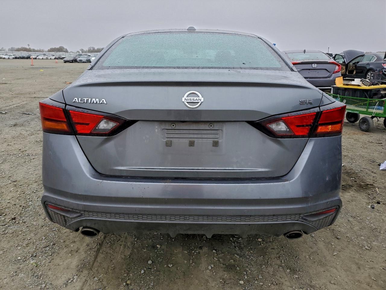 2022 Nissan Altima Sr - Image 6