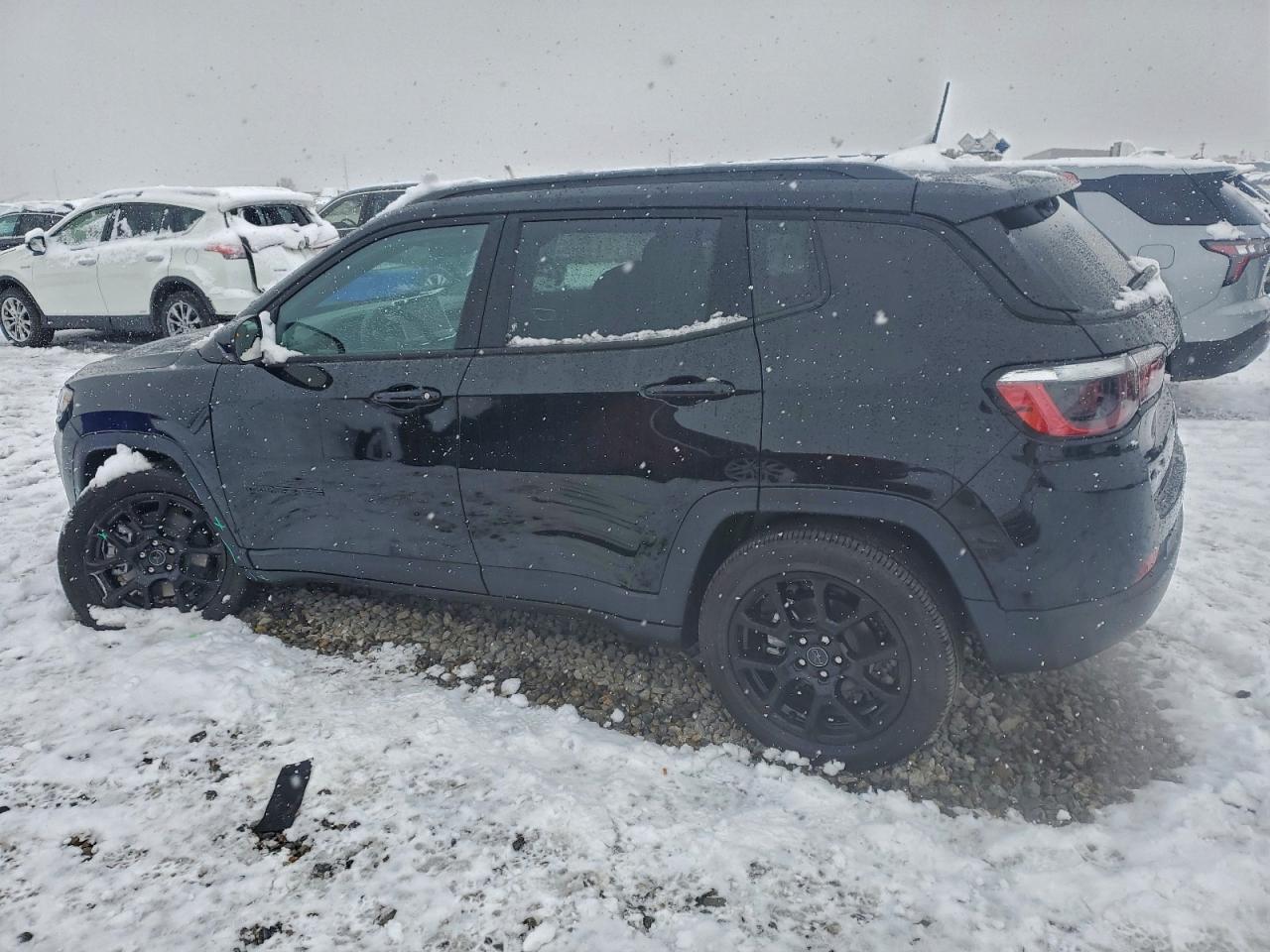 2026 Jeep Compass Latitude - Image 2