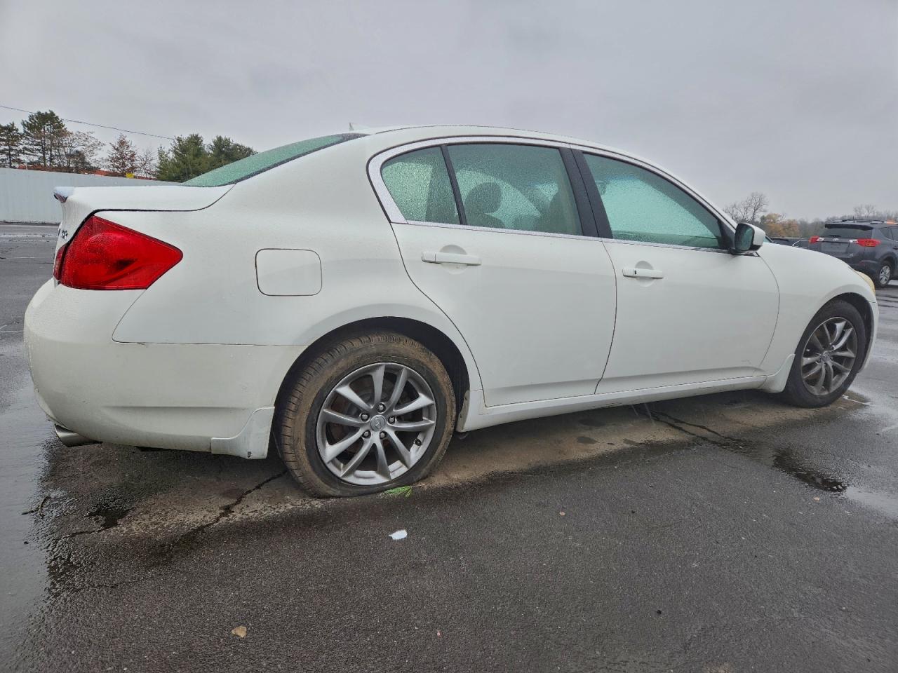 2009 Infiniti G37 - Фото 3