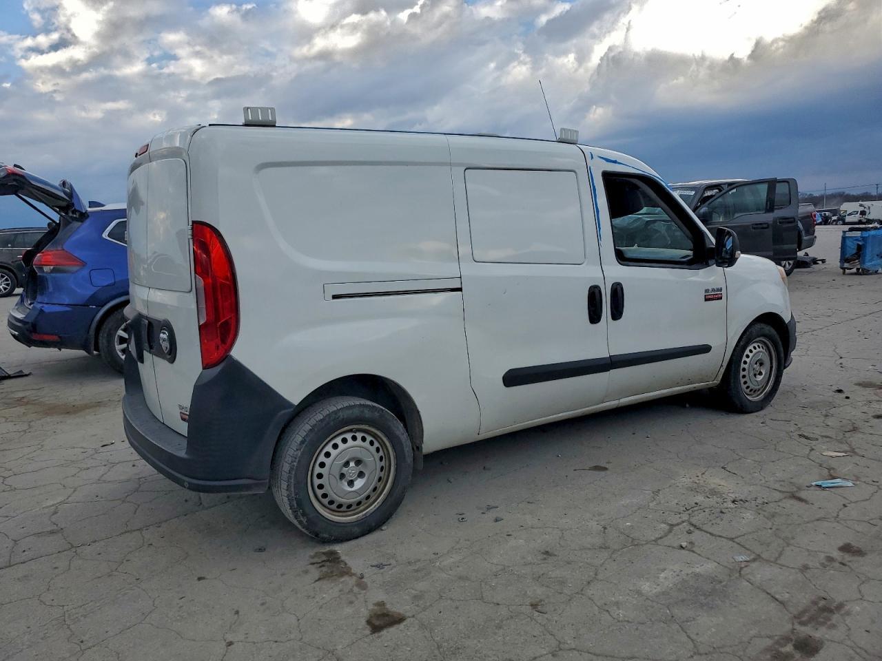 2019 Ram Promaster City Delivery Van - Image 3