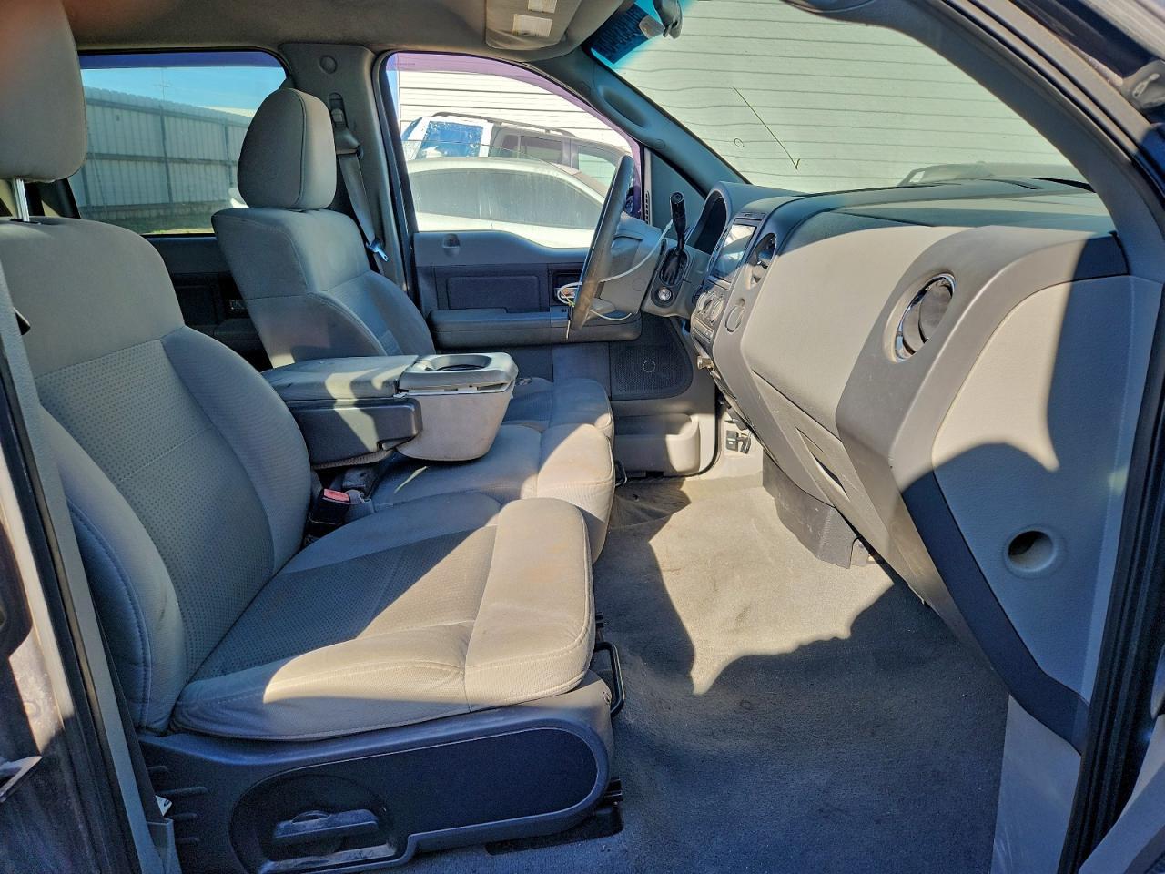 2007 Ford F150 Supercrew - Image 7