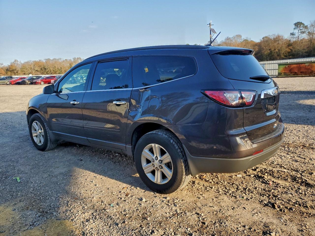 2013 Chevrolet Traverse Lt - Фото 2