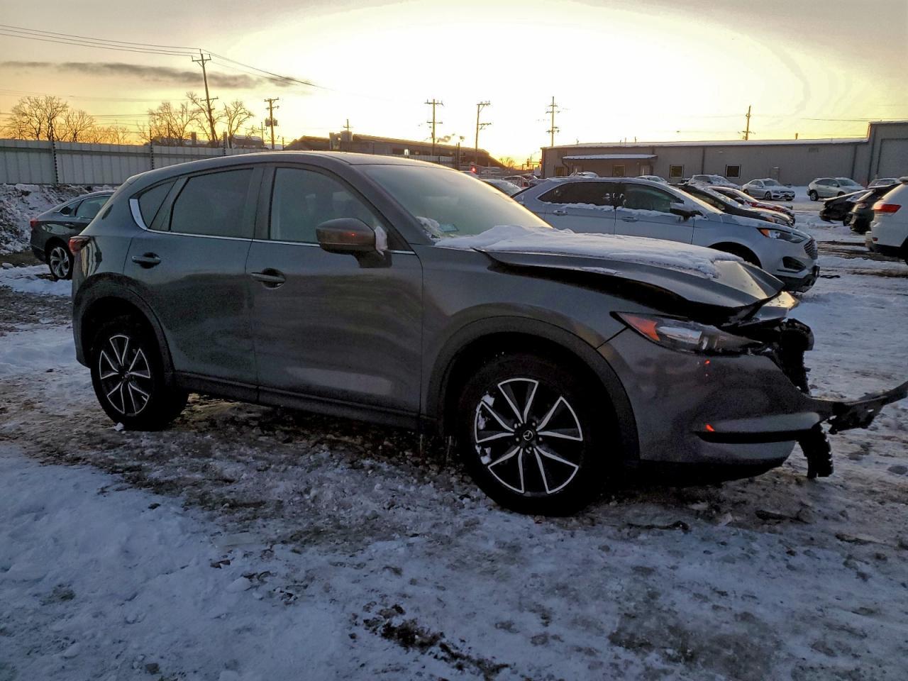 2018 Mazda Cx-5 Touring - Image 4