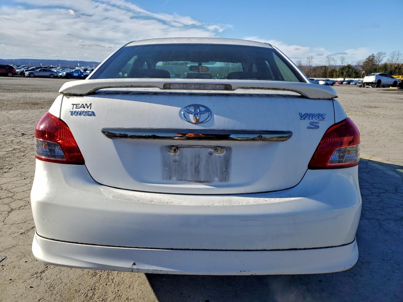 2009 Toyota Yaris - Image 6