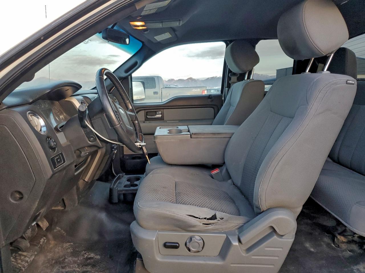 2013 Ford F150 Super Cab - Фото 7