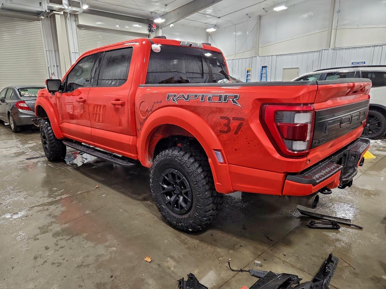 2023 Ford F150 Raptor - Фото 2