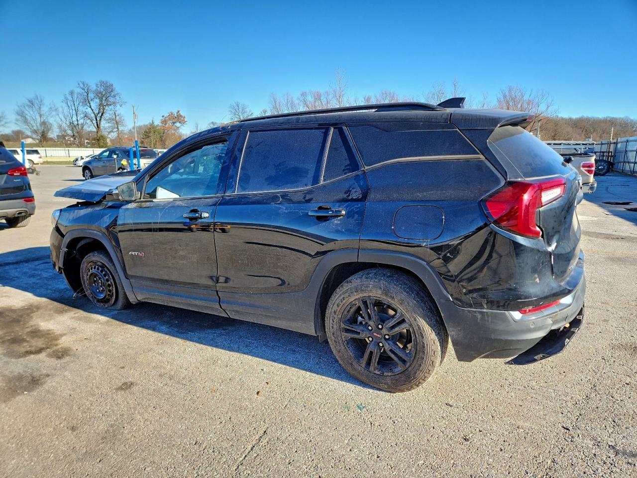 2022 GMC Terrain At4 - Фото 2