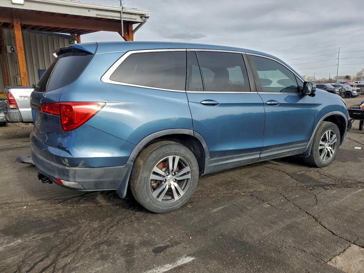 2016 Honda Pilot Exl - Image 3