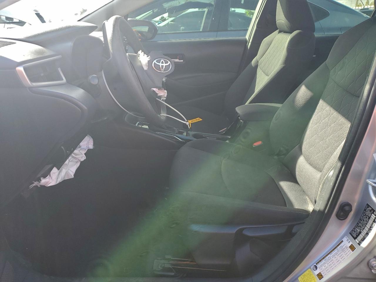 2021 Toyota Corolla Le - Фото 7