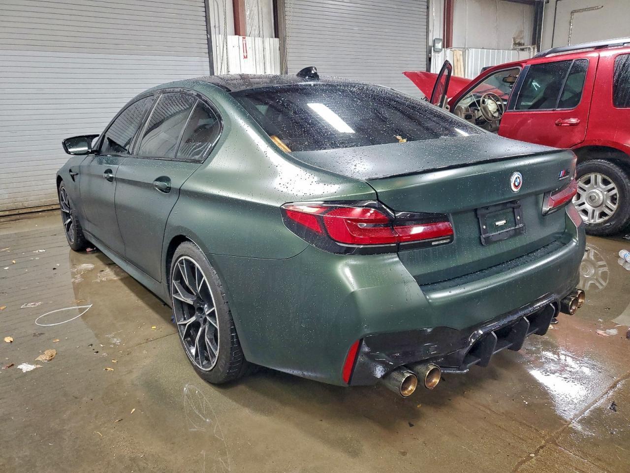 2023 BMW M5 - Фото 2