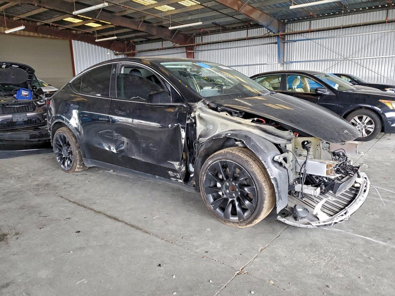 2021 Tesla Model Y - Image 4
