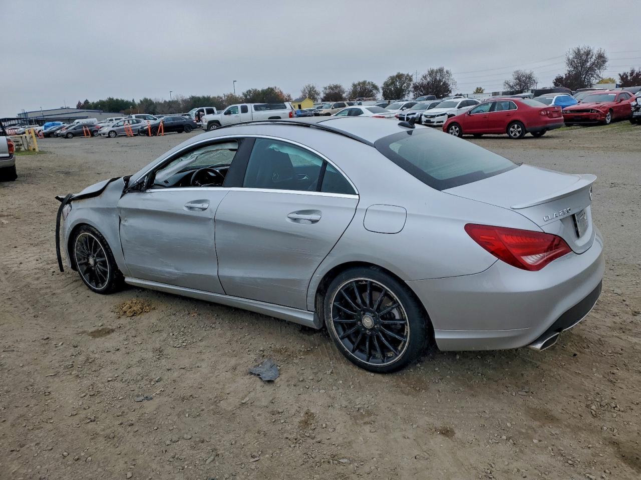 2014 Mercedes-Benz Cla 250 - Фото 2