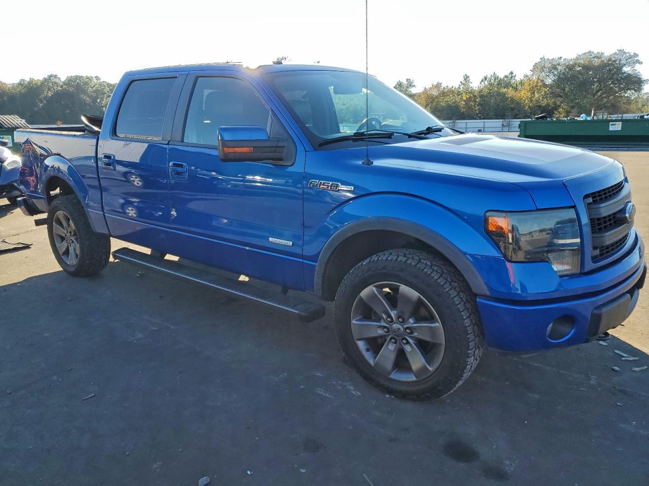 2013 Ford F150 Supercrew - Image 4