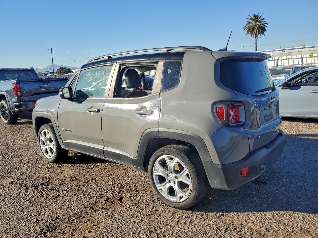2020 Jeep Renegade Limited - Фото 2