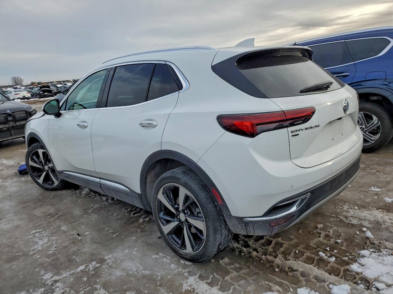 2021 Buick Envision Essence - Фото 2