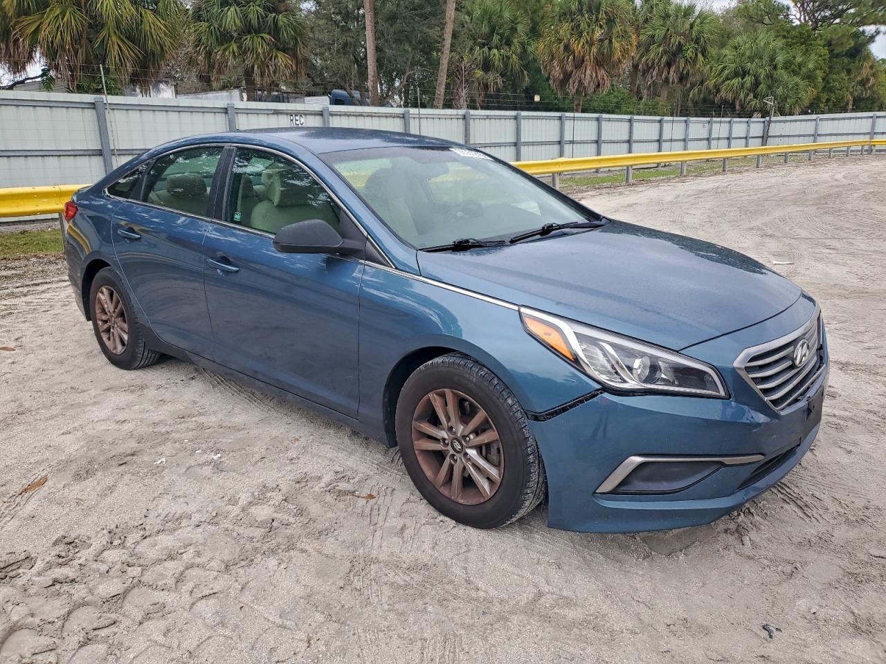 2016 Hyundai Sonata Se - Фото 4