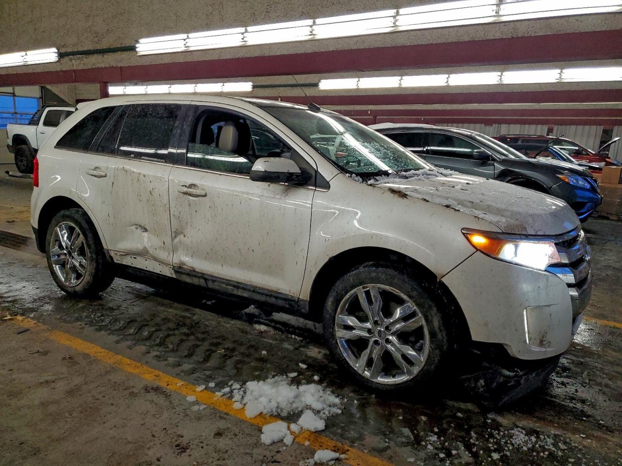 2014 Ford Edge Limited - Image 4