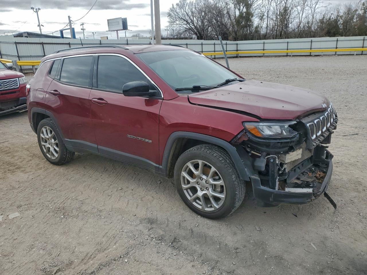 2022 Jeep Compass Latitude Lux - Фото 4