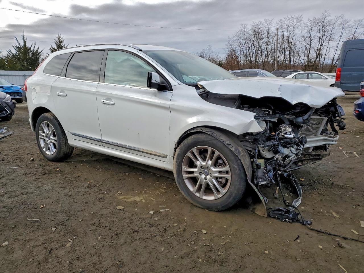 2014 Volvo Xc60 3.2 - Image 4
