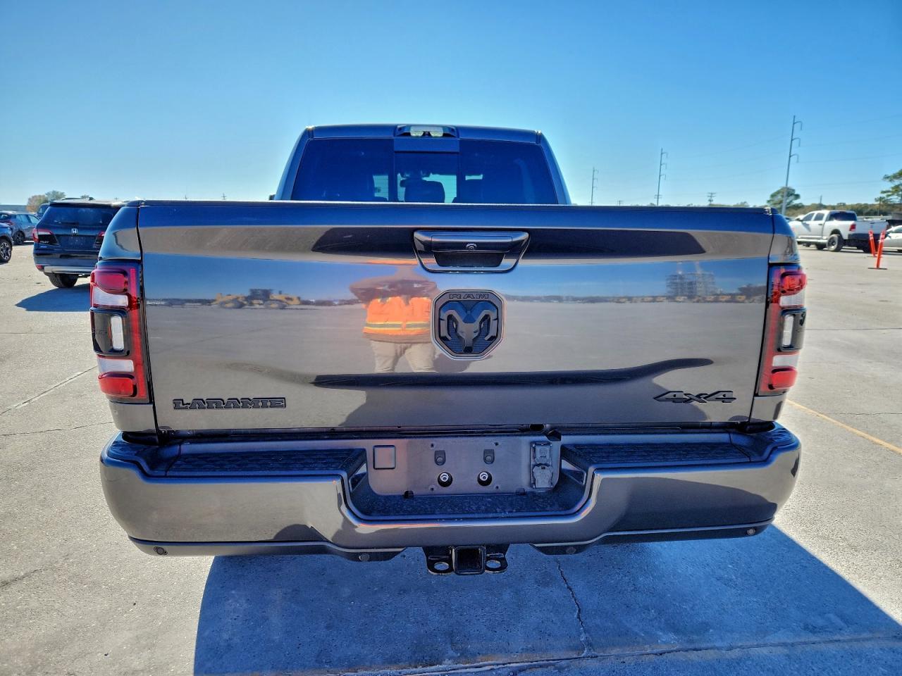 2024 Ram 2500 Laramie - Фото 6