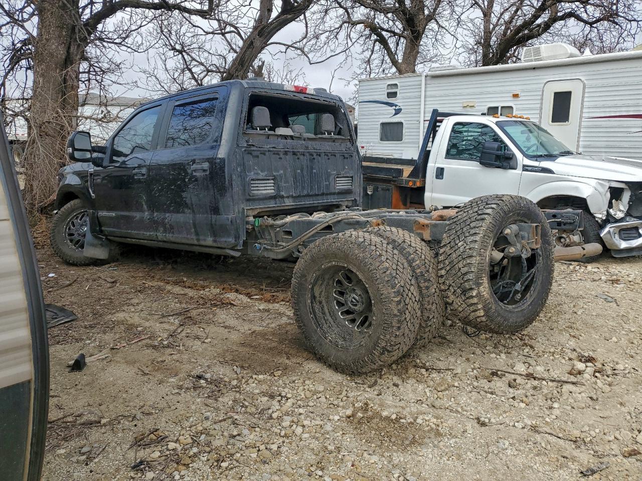 2020 Ford F350 Super Duty - Фото 2
