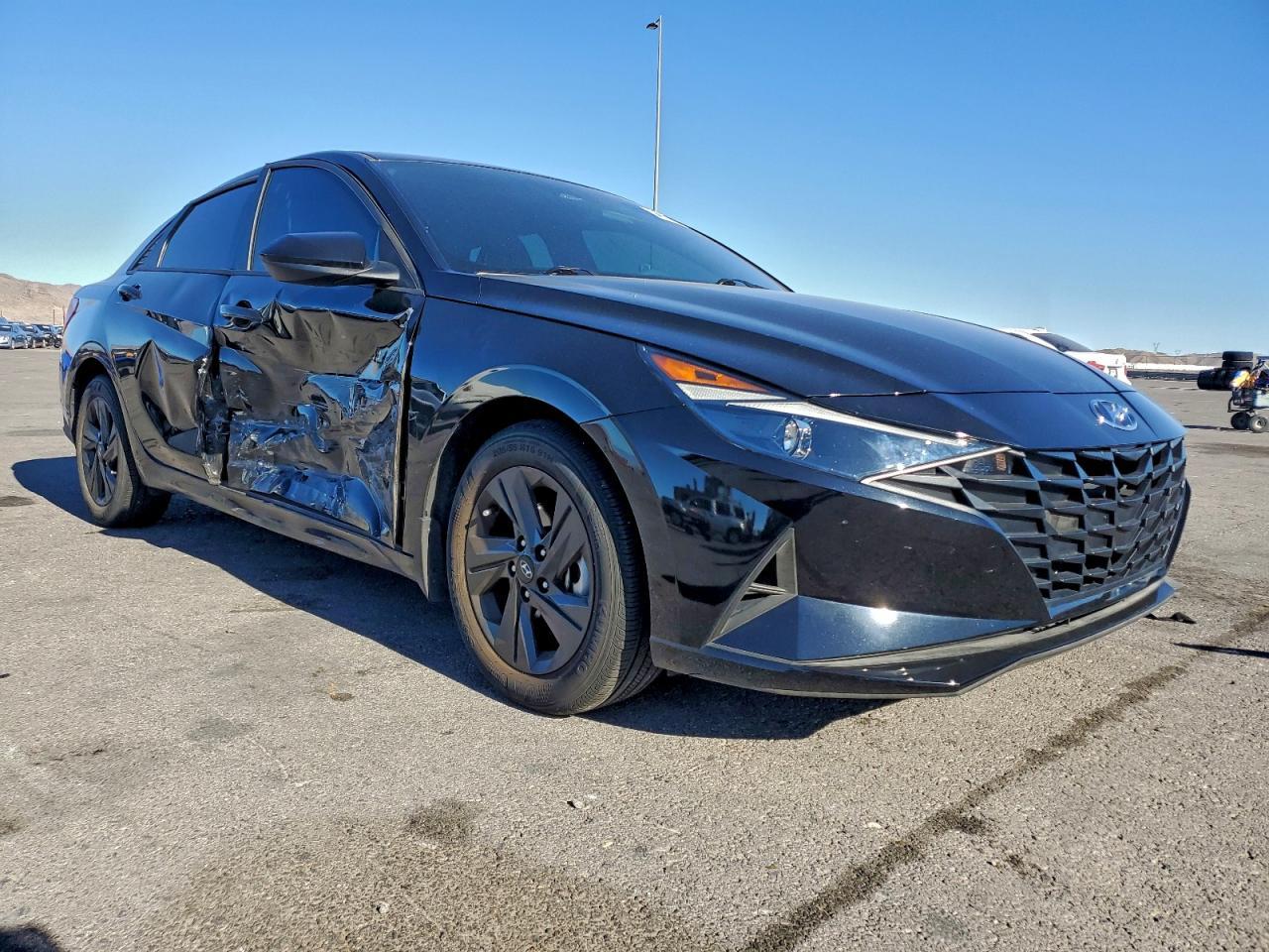 2023 Hyundai Elantra Sel - Image 4
