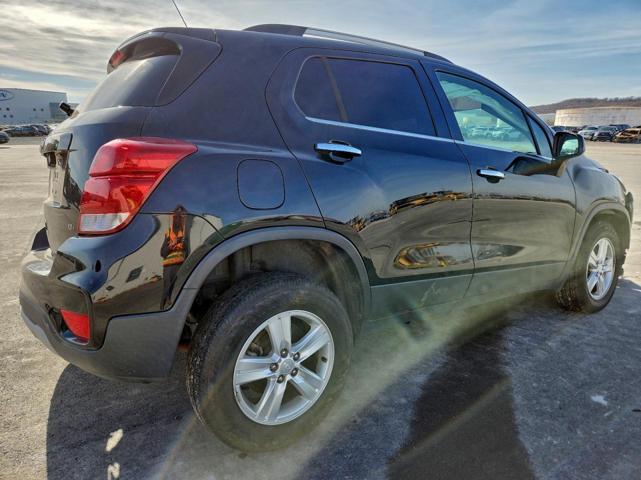 2019 Chevrolet Trax 1Lt - Image 3