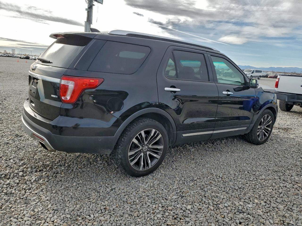 2016 Ford Explorer Platinum - Фото 3