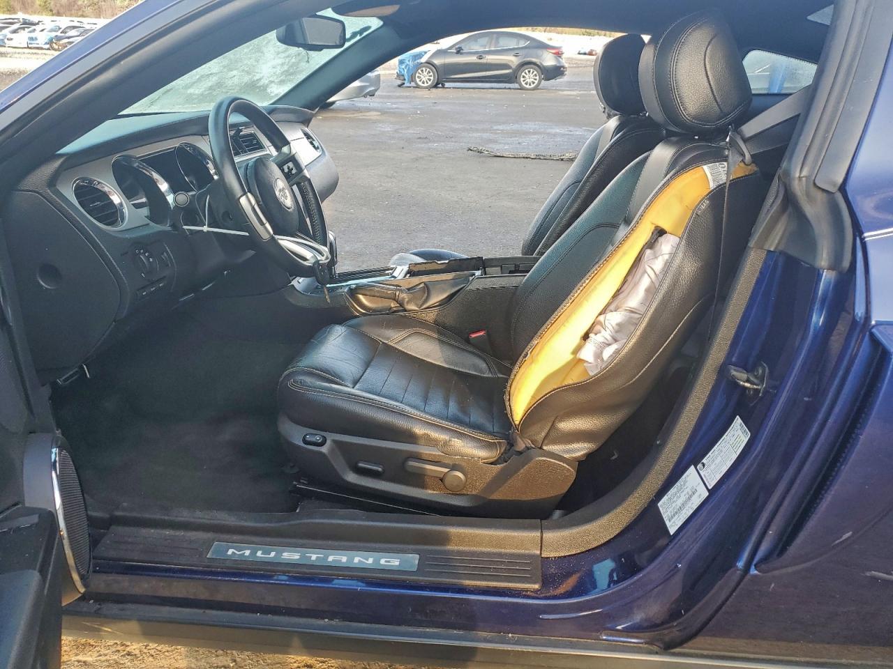 2012 Ford Mustang - Фото 7