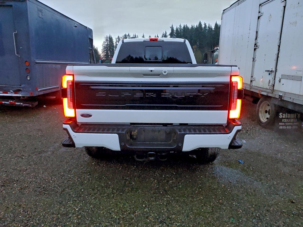 2025 Ford F350 Super Duty - Image 6