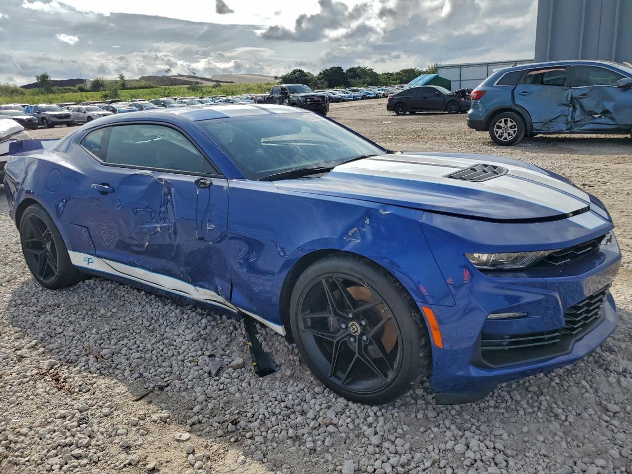 2021 Chevrolet Camaro Lz - Фото 4