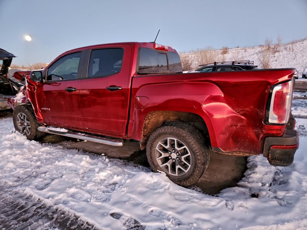 2021 GMC Canyon At4 - Image 2